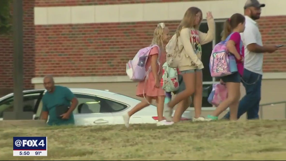 FWISD considers study on potential school closures